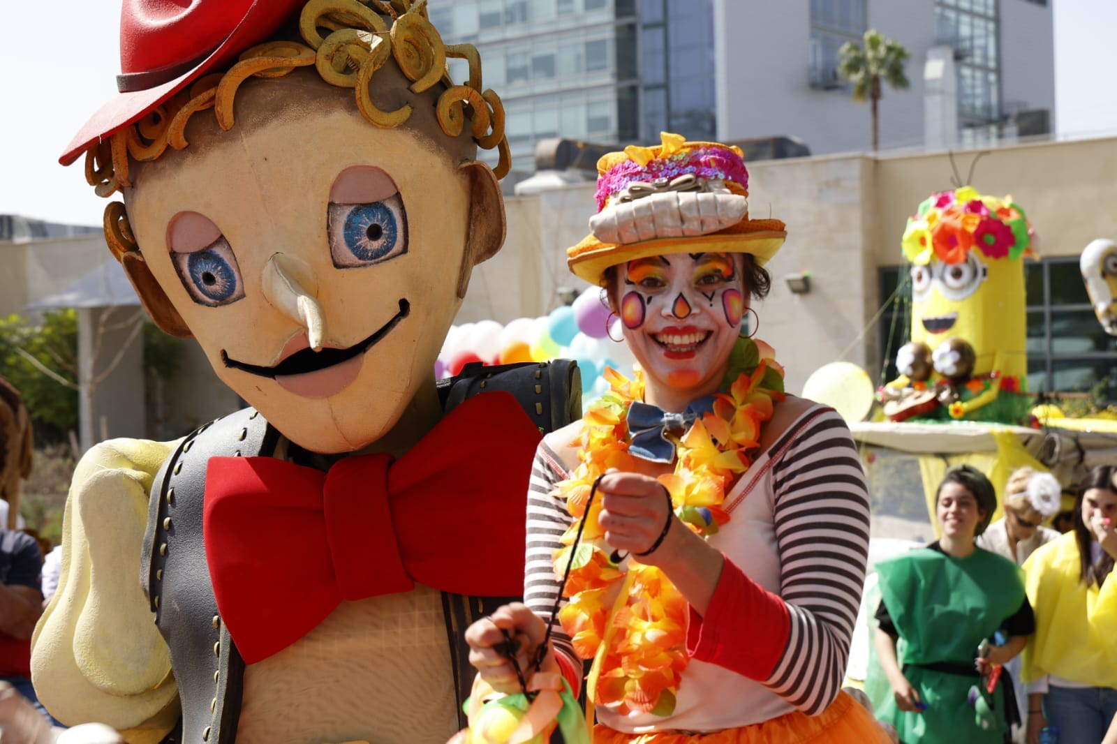 איך להפוך את החג לחוויה בלתי נשכחת: בחירת קונספט לפורים לעובדים